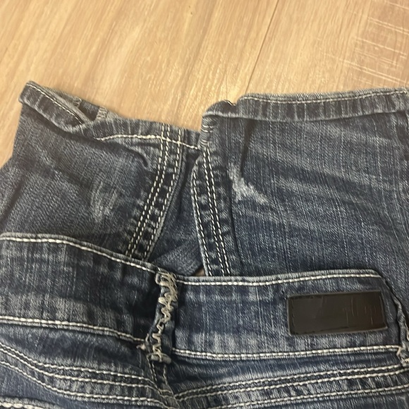 Daytrip Leo Jeans - Picture 2 of 5